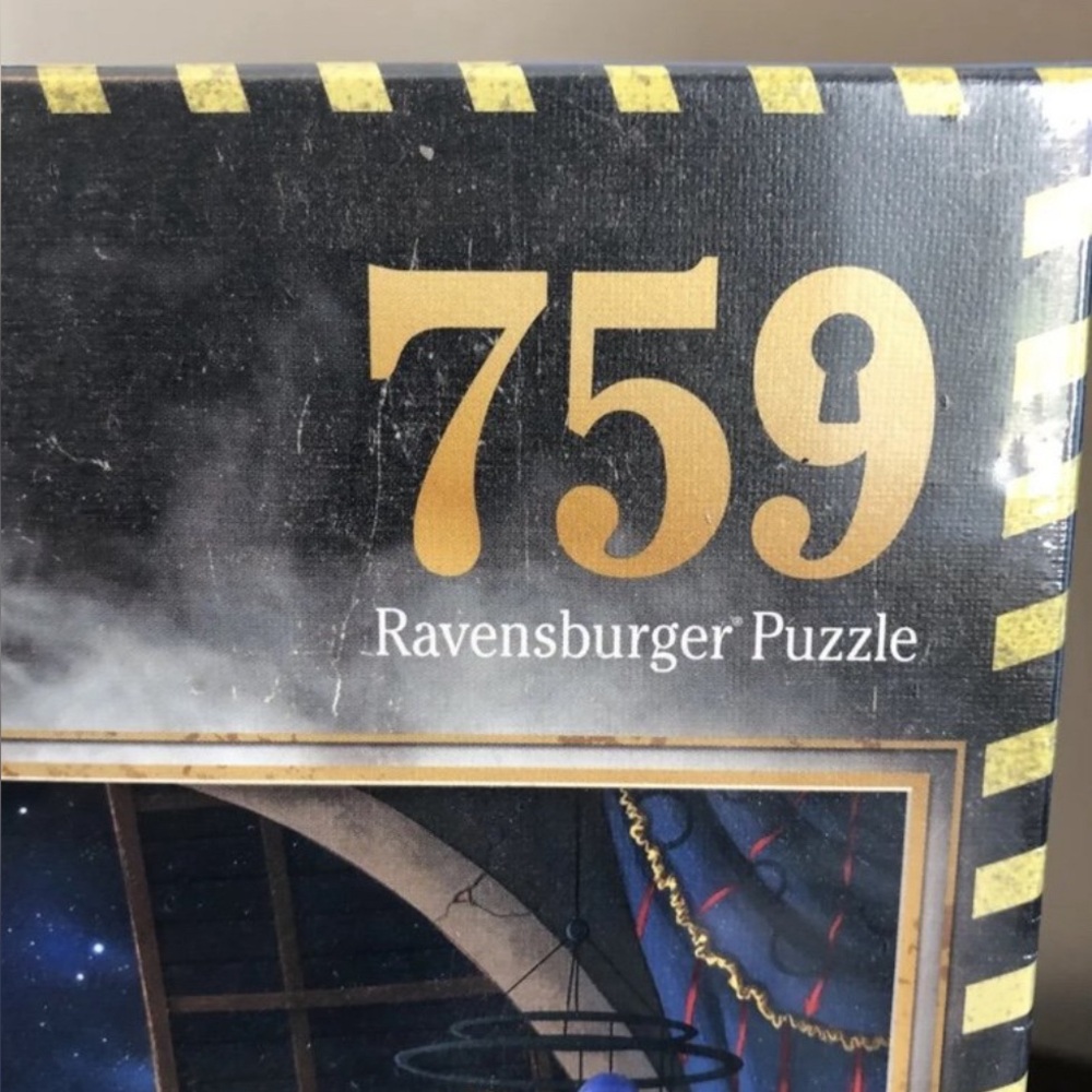 Ravensburger Escape Puzzle  Space Observatory 759 PC Jigsaw Puzzle complete - Picture 3 of 8